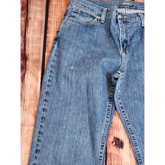 Cabela's Straight Leg High Rise, Size 8 Regular Jeans - Picture 3 of 13